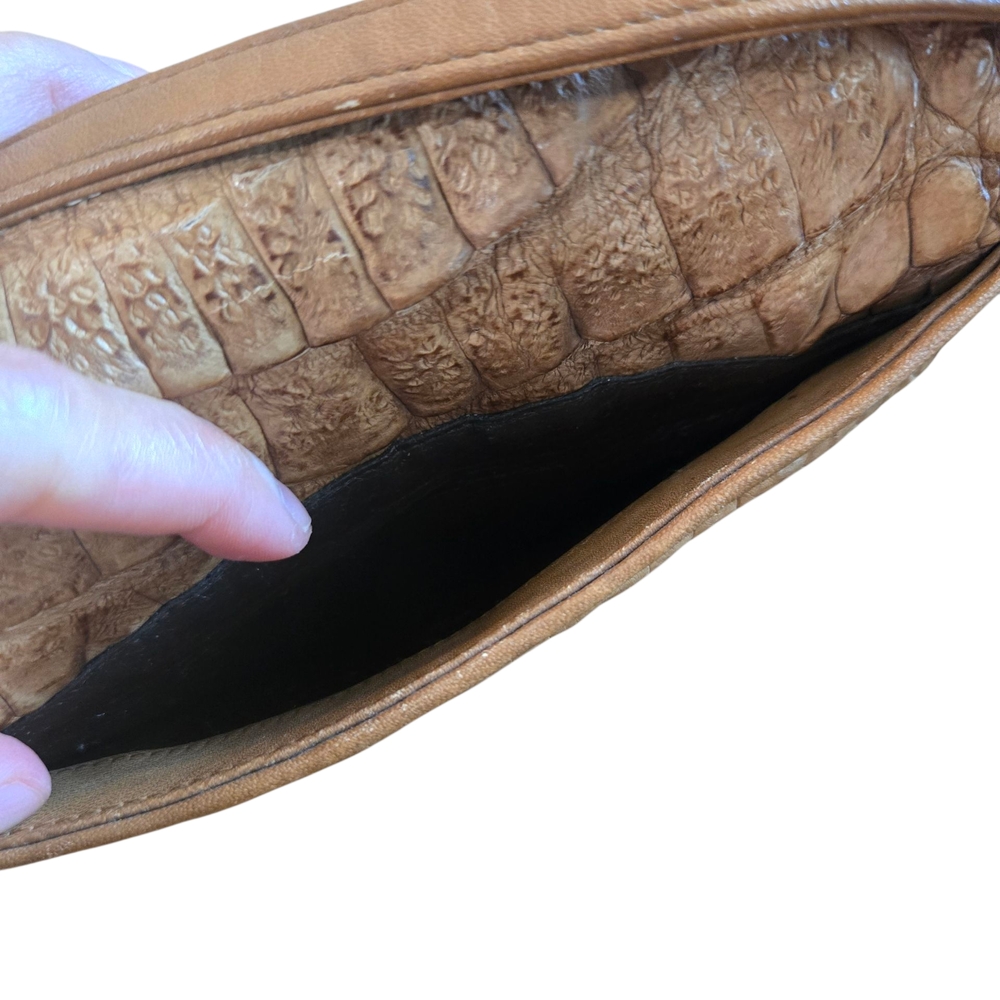 Authentic Chloe Croc-Embossed Brown Crossbody Bag - Picture 5 of 8